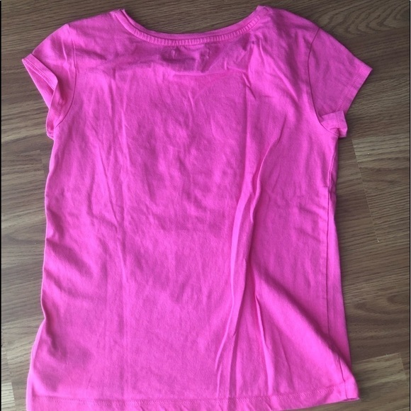 Gap Pink T- Shirt with a Hear and Flowers - Picture 8 of 10